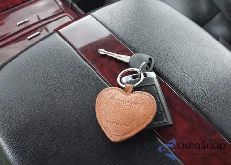 2011 Cadillac Escalade Esv Luxury from USA, damaged, VIN 1GYS4HEF2BR399494